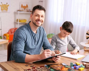 Fernstudium Master Kinder- und Jugendpsychologie | SRH Fernhochschule